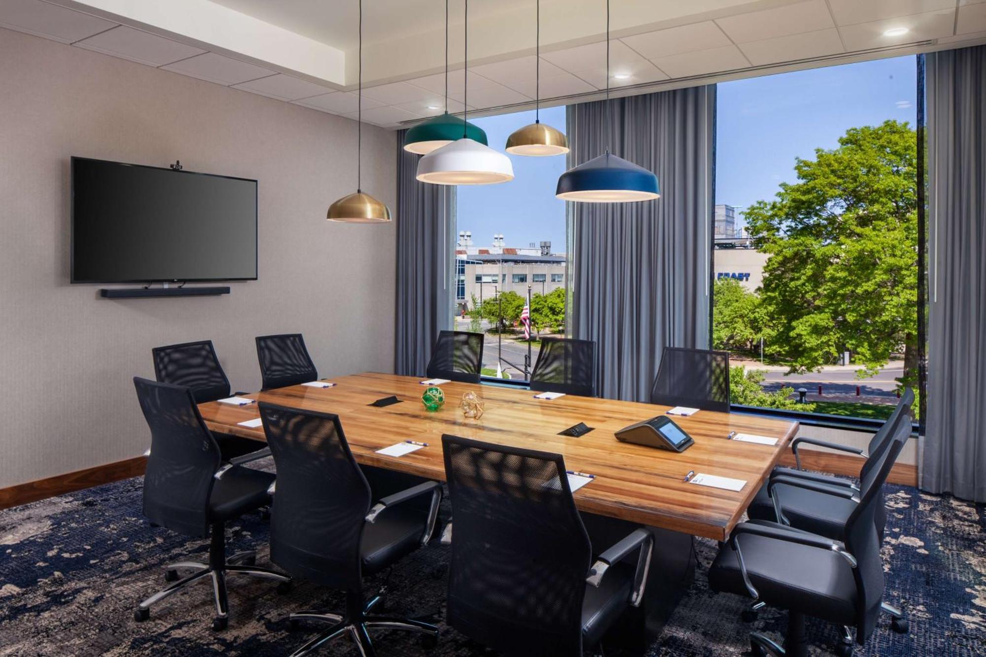 Homewood Suites By Hilton Boston Seaport District Экстерьер фото